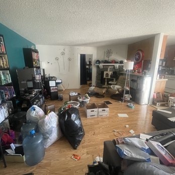 Spaces of Mind - ADHD apartment - Home Organization Near Me - Los Angeles, California Spaces of Mind - ADHD apartment - Home Organization Near Me - Los Angeles, California