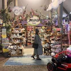 Snapdoodle Toys & Games Redmond - Toys