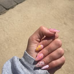 Gel Nails Gel Nails