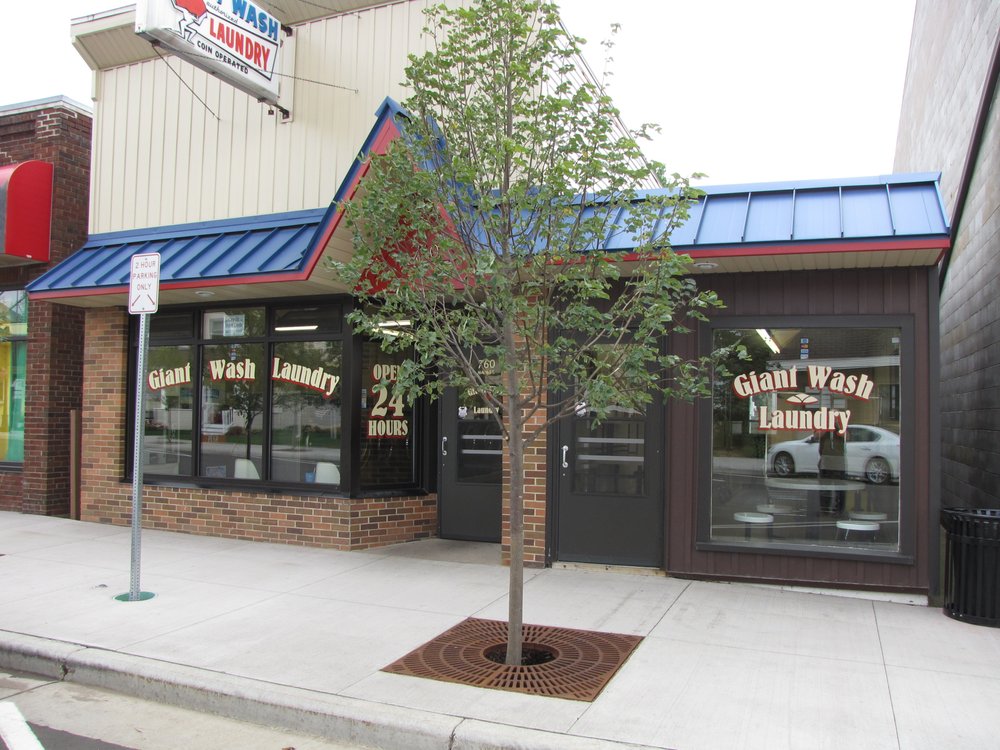 LAUNDROMATGIANT WASH 11 Photos 760 Main St, Baldwin, Wisconsin