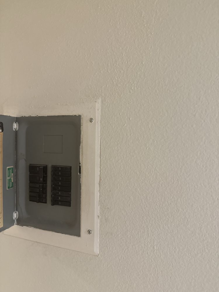 Slide of Shahtar Electrical Services