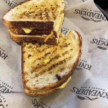 Kneaders Bakery & Cafe - Bakeries Near Me - Yuma, Arizona