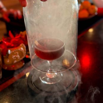 Lava Lounge Waikiki - Tiki Bars Near Me - Honolulu, Hawaii