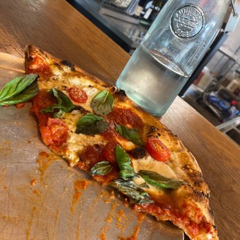 oysterhead pizza co - Perfect - Pizza Near Me - Damariscotta, Maine oysterhead pizza co - Perfect - Pizza Near Me - Damariscotta, Maine