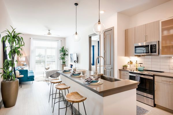 The Baxter Decatur Apartments by null