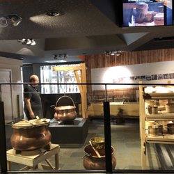 La Maison du Fromage - Cheese making demonstration