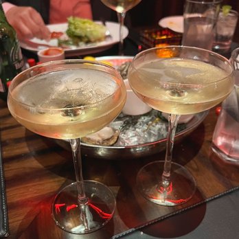 Gordon Ramsay Steak at Horseshoe Baltimore - Complimentary champagne (birthday) - Steakhouses Near Me - Baltimore, Maryland Gordon Ramsay Steak at Horseshoe Baltimore - Complimentary champagne (birthday) - Steakhouses Near Me - Baltimore, Maryland