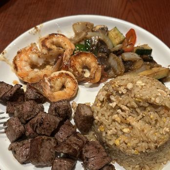 Shogun Restaurant - Filet Mignon Colossal Shrimp and Fried Rice - Teppanyaki Near Me - Rancho Cucamonga, California