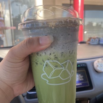Da Vien Coffee - My sister asked for this complicated drink lol: green tea latte with sesame cream - Desserts Near Me - Westminster, California Da Vien Coffee - My sister asked for this complicated drink lol: green tea latte with sesame cream - Desserts Near Me - Westminster, California