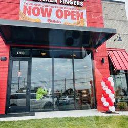 Guthrie’s - Now open!  Ig @yumthatgreenville