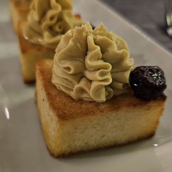 Chef Chai - Toasted brioche with foie gras mousse and berry compote - Asian Fusion Near Me - Honolulu, Hawaii
