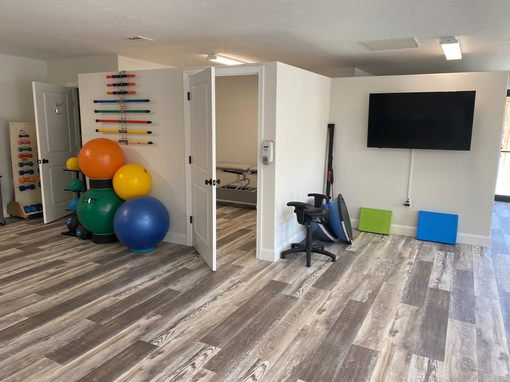 COMMUNITY PHYSICAL THERAPY 965 Washington St, Hanover, Massachusetts