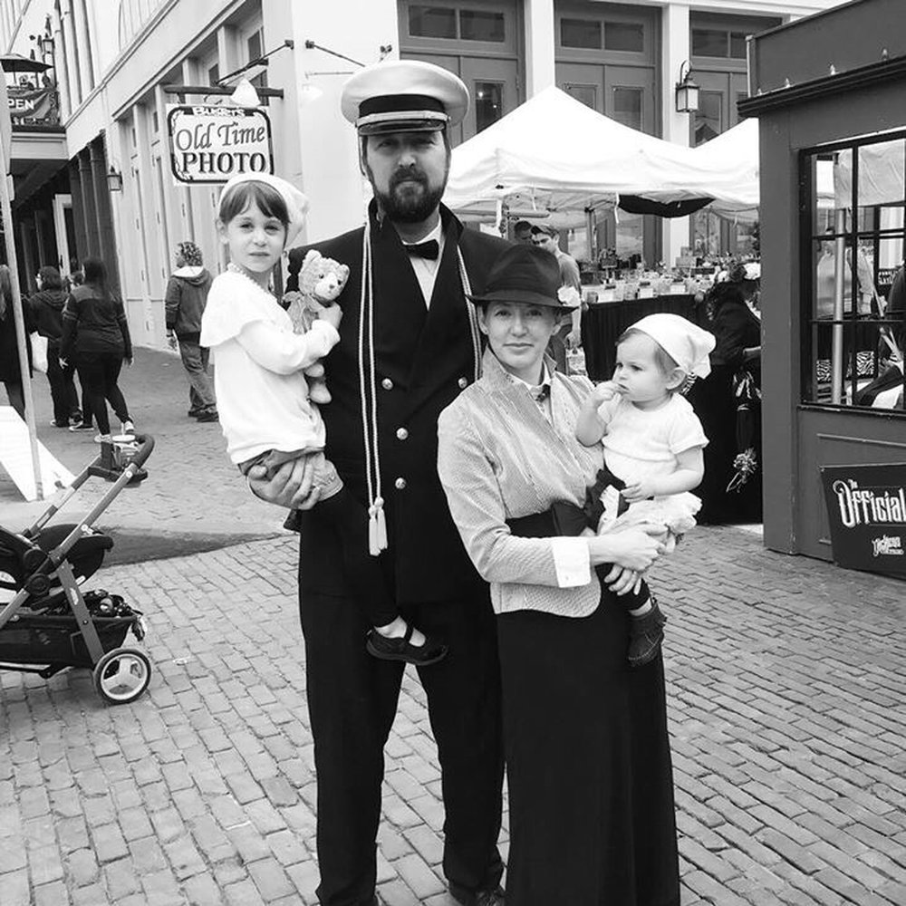 Dickens on the Strand - Tours Near Me - Galveston, Texas