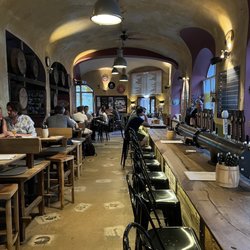 Tap-House
