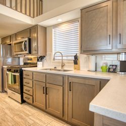 Buckeye Ranch RV Resort and Storage - All the comforts of home--just with better views.
Fully equipped kitchens make cabin stays easy, flexible, and stress-free.