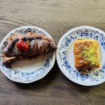 maman - Strawberry croissant, Pistachio chocolate Croissant - Breakfast & Brunch Near Me - Bethesda, Maryland