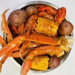 Crafty Crab - Snow Crab and Crawfish Boil