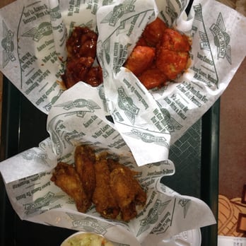 Wingstop - Coleslaw, Louisiana rub, original rub , hickory smoked BBQ boneless - Chicken Wings Near Me - Mililani, Hawaii Wingstop - Coleslaw, Louisiana rub, original rub , hickory smoked BBQ boneless - Chicken Wings Near Me - Mililani, Hawaii