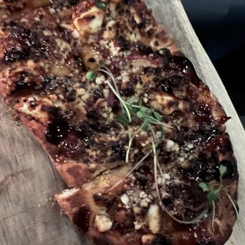 Copper Vine Inn - Fig & goat cheese flatbread - Wine Bars Near Me - New Orleans, Louisiana