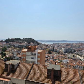 Miradouro da Senhora do Monte - Landmarks & Historical Buildings Near Me - Lisbon, 11