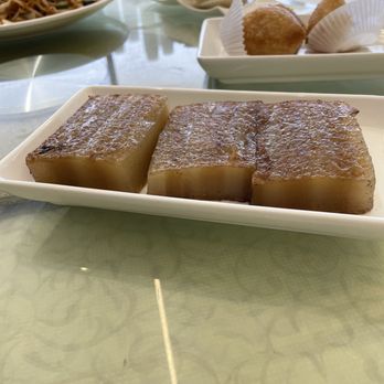 CH Imperial Garden - pan fried ginger cake - Dim Sum Near Me - Daly City, California