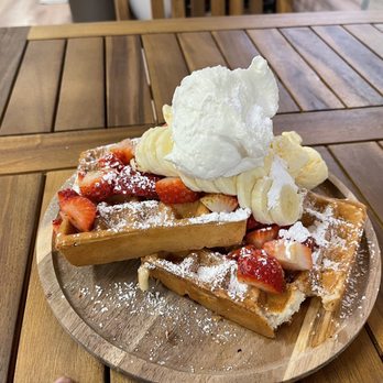 Waffle and Berry - Waffles Near Me - Honolulu, Hawaii Waffle and Berry - Waffles Near Me - Honolulu, Hawaii