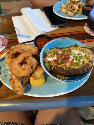 Beach Waves Grill by null