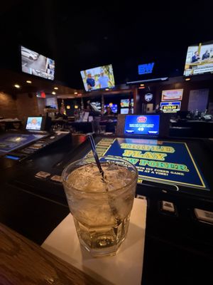 Chris's Place Food & Spirits