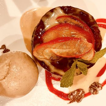 David Bann - Sticky Toffee Pudding - Vegetarian Near Me - Edinburgh, EDH David Bann - Sticky Toffee Pudding - Vegetarian Near Me - Edinburgh, EDH