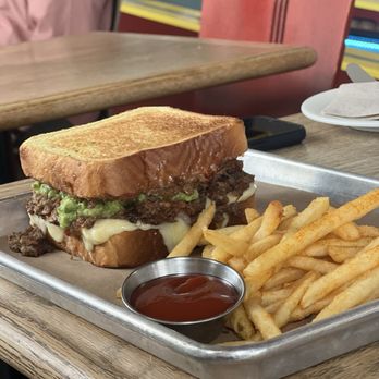 Heads And Tails Barbecue - Brisket Melt with avocado - Barbeque Near Me - Berkeley, California