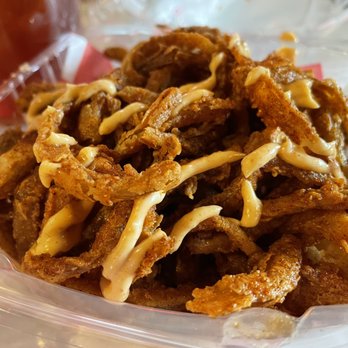 Hot Chicken Mama - Onion Straws with come back sauce. I was wishing for more sauce. - Chicken Shop Near Me - Blue Point, New York