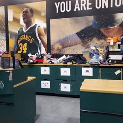 DICK'S Sporting Goods - Super messy