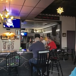 Smoke free wine room