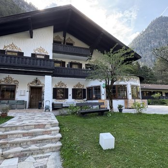 Pension Almhof Baumgarten - Hotels Near Me - Schneizlreuth, BY