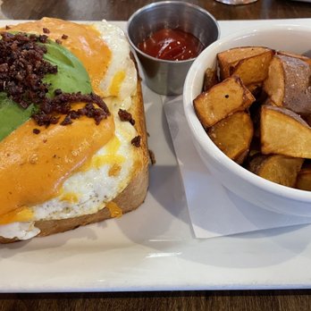 Crave Kitchen and Bar - The "No Brainer" with Homestyle Potatoes - New American Near Me - El Paso, Texas