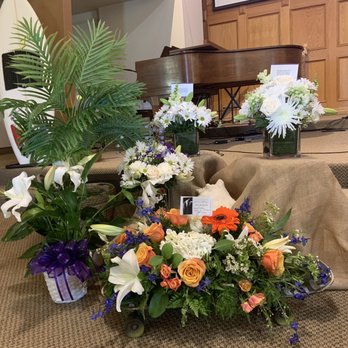 The Dizzy Daisy - Funeral display - Florists Near Me - Orange, California The Dizzy Daisy - Funeral display - Florists Near Me - Orange, California