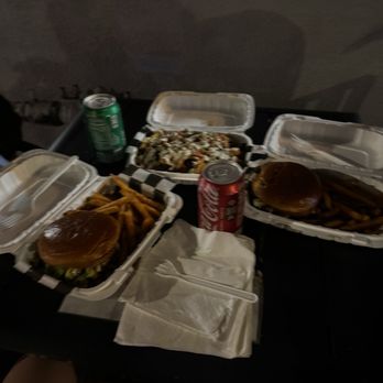 Aloha Smash Burger - Waikiki - Burgers Near Me - Honolulu, Hawaii