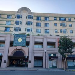 Pacific Renaissance Plaza