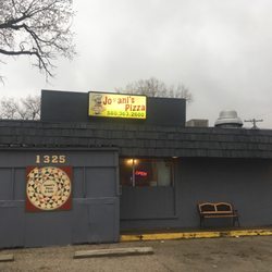 Jovani's Pizza & Subs - Outside of new building.