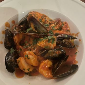 tavola - Frutti di mare - Italian Near Me - Charlottesville, Virginia tavola - Frutti di mare - Italian Near Me - Charlottesville, Virginia