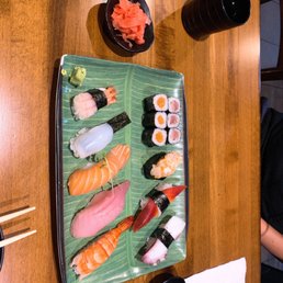 Assorted sushi combo