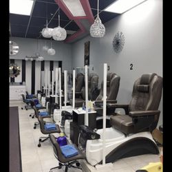 Nail Studio - Newly remodeled