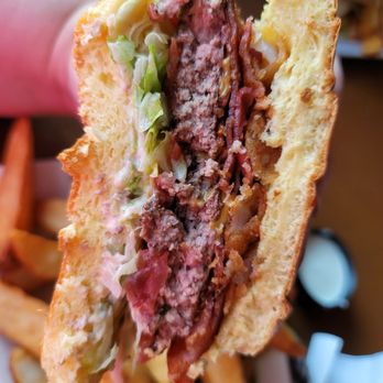 Bob's Burgers & Brew - Inside of BBQ cheeseburger. - Burgers Near Me - Everett, Washington