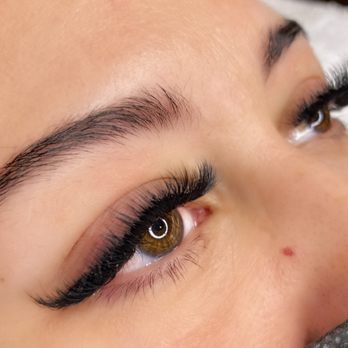 Louvre Beauty Bar - Eyelash Service Near Me - Redmond, Washington Louvre Beauty Bar - Eyelash Service Near Me - Redmond, Washington