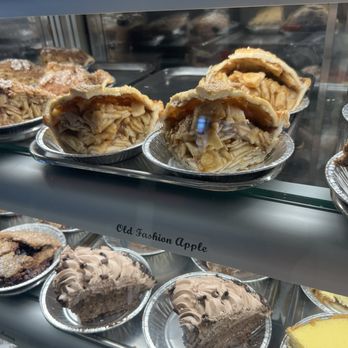 Martha's Country Bakery - Bakeries Near Me - Brooklyn, New York