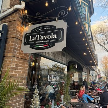 Trattoria La Tavola - Italian Near Me - Kennett Square, Pennsylvania