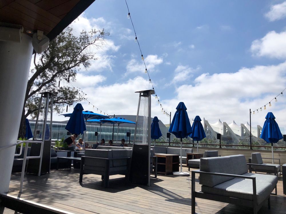 FLOAT ROOFTOP LOUNGE 87 Photos & 133 Reviews Lounges 207 5th Ave