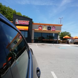 Dunkin' - They even outside seating