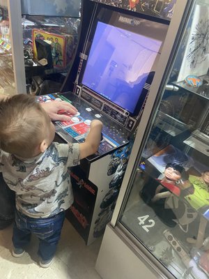 Fleischmann Planetarium by null