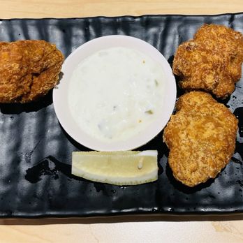 Waka Sakura - Chicken karaage with (wait for it...) tartar sauce. I fear I may have sinned but it totally worked. - Conveyor Belt Sushi Near Me - Gardena, California